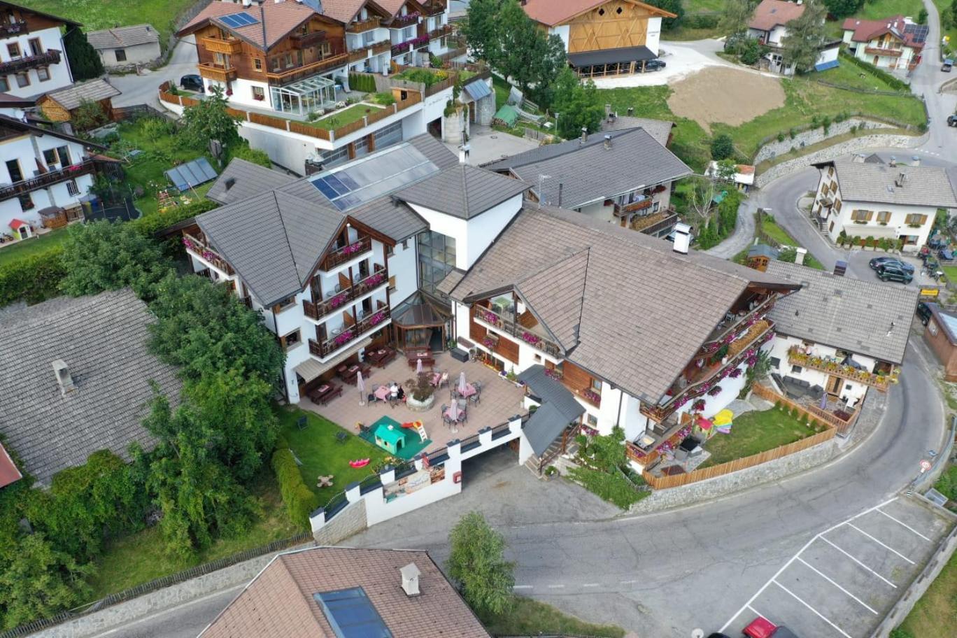 Hotel Tonnerhof 라시네스 외부 사진